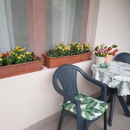 Tahi Apartment