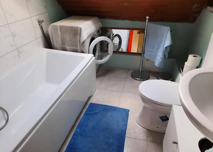 Tahi Apartament